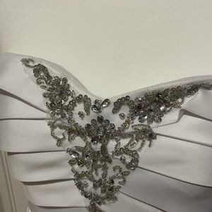 Gorgeous White and silver studs front Strapless Formal Ball Gown Dress w Lace